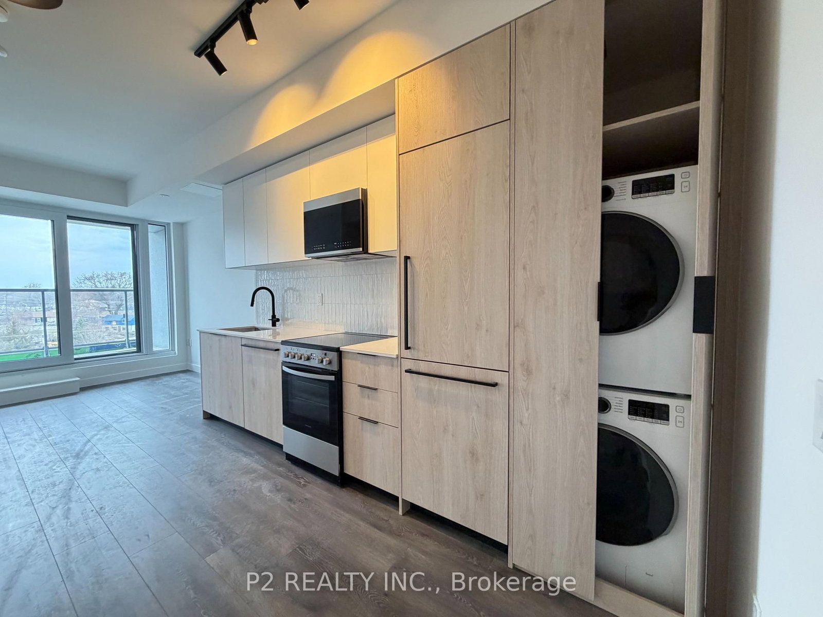 1635 MILITARY Trail, Unit 409 - Photo 2