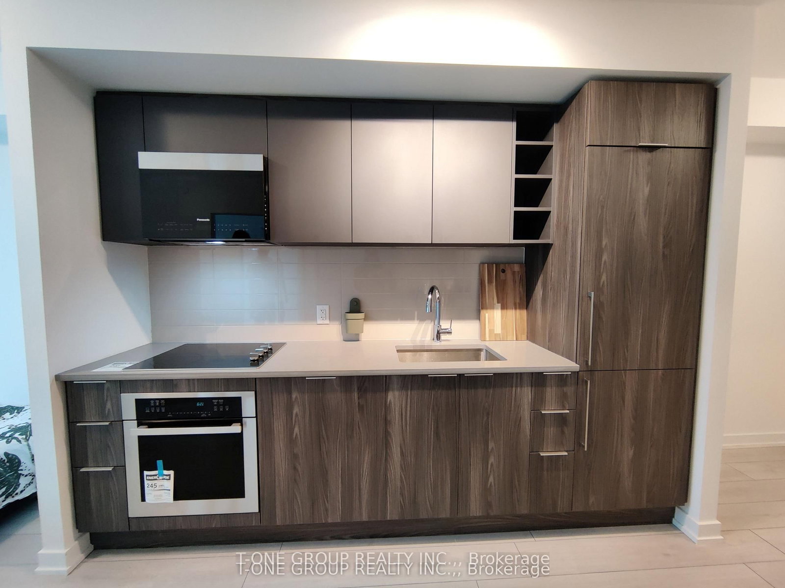 2031 Kennedy Road, Unit 1226 - Photo 2