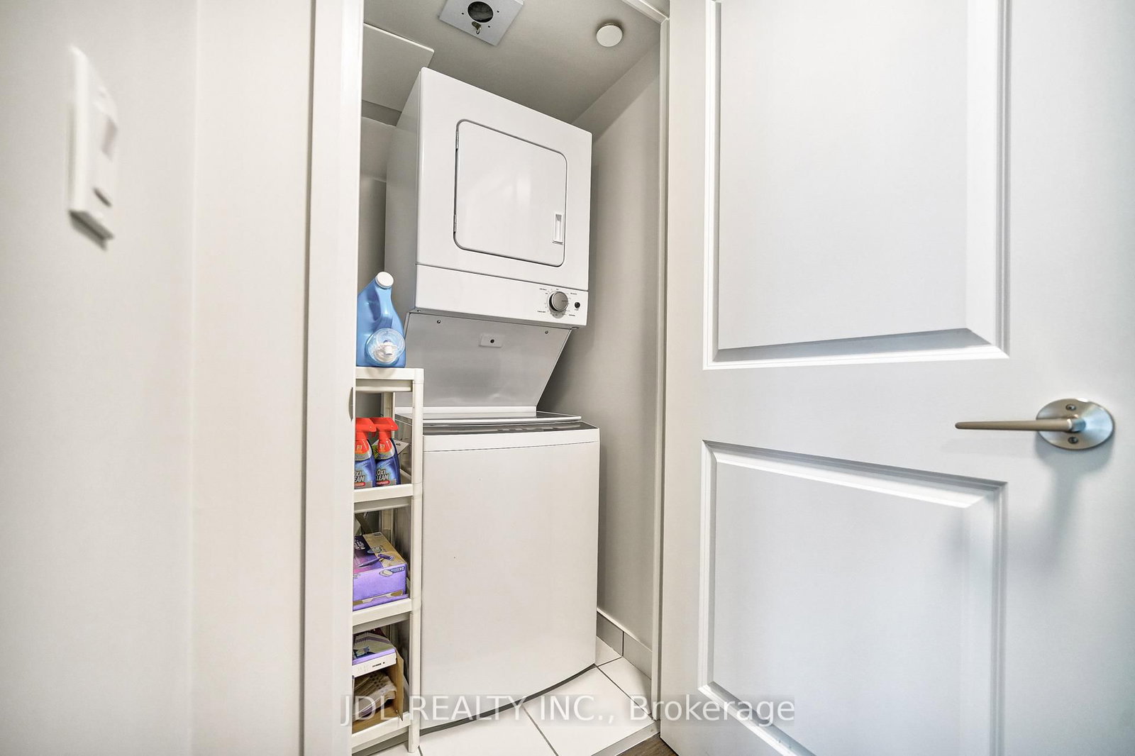 20 Meadowglen Place, Unit 334 - Photo 26