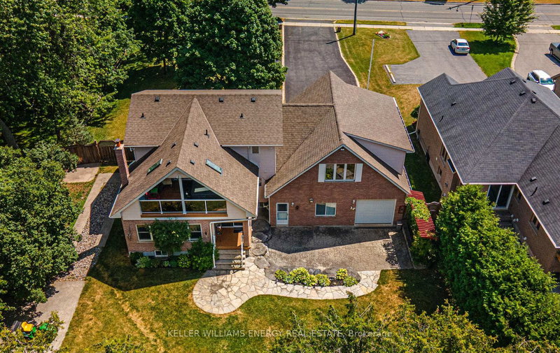 2346 Prestonvale Rd, Clarington, L1E 2S1 | Image 3