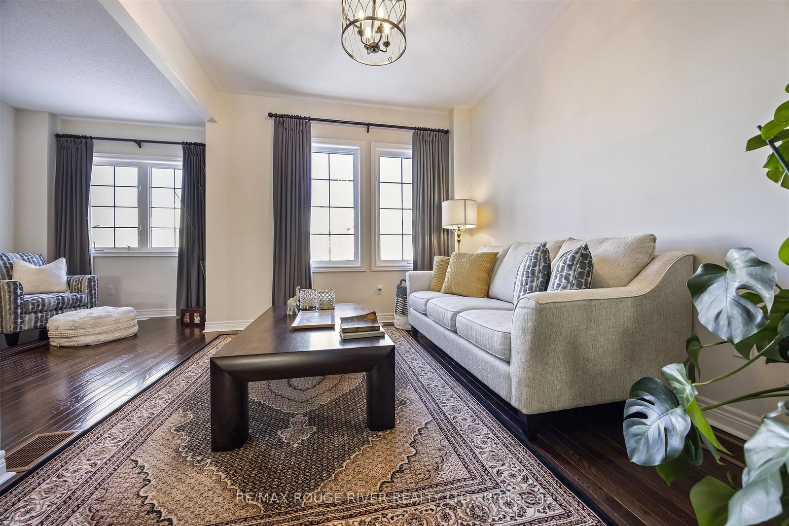 Townhouse for sale at 1721 Carousel Drive, Pickering, Ontario, L1X 0C1 - Duffin Heights - MLS: E12981198