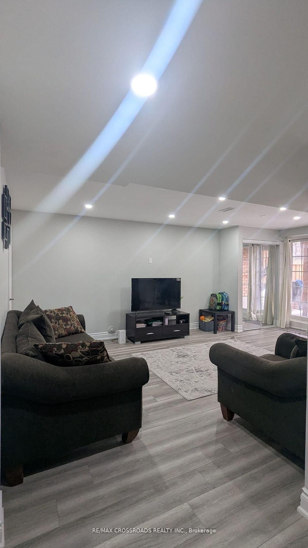 2449 Secreto Drive, Unit Basement - Photo 12