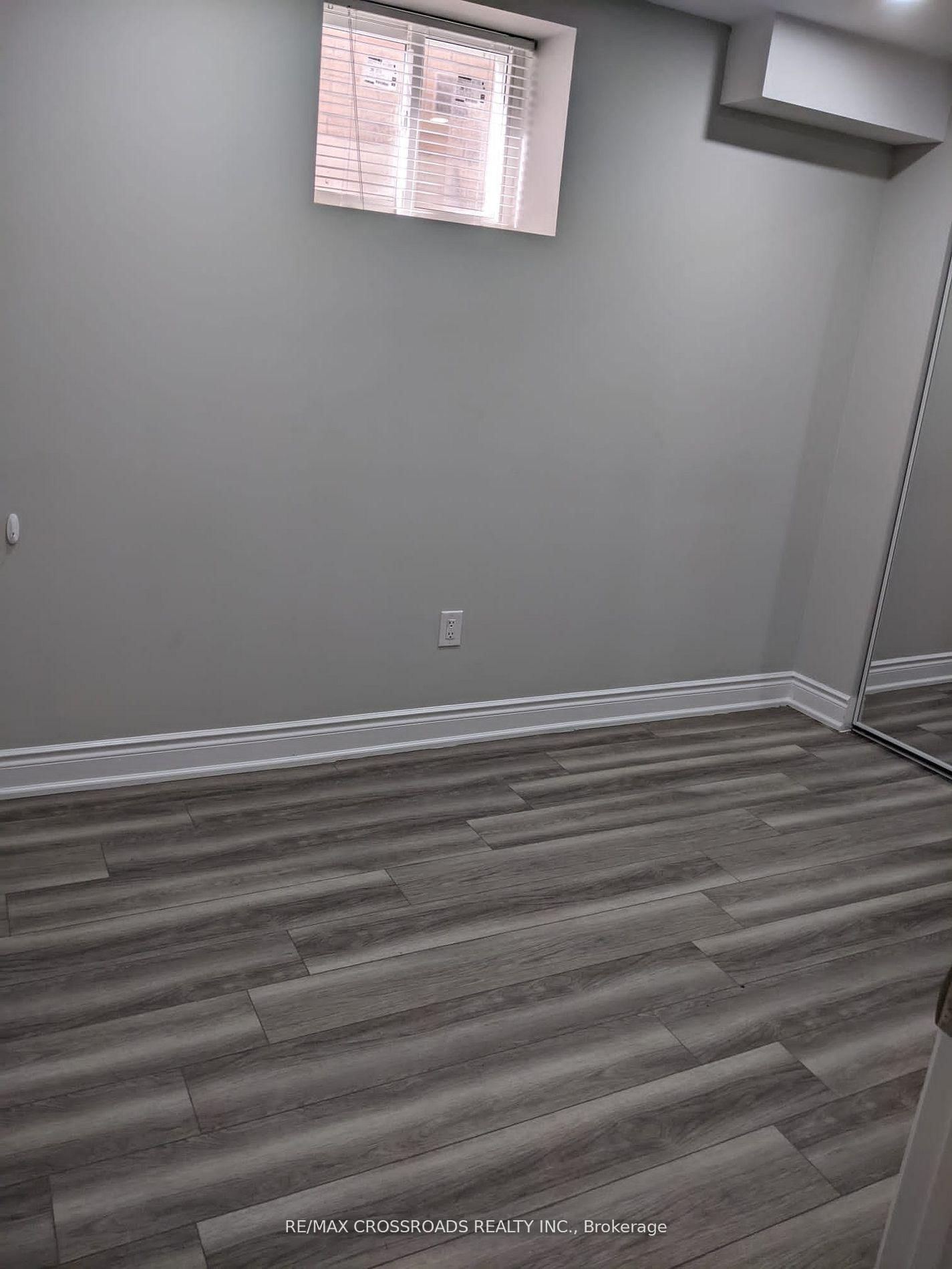 2449 Secreto Drive, Unit Basement - Photo 22