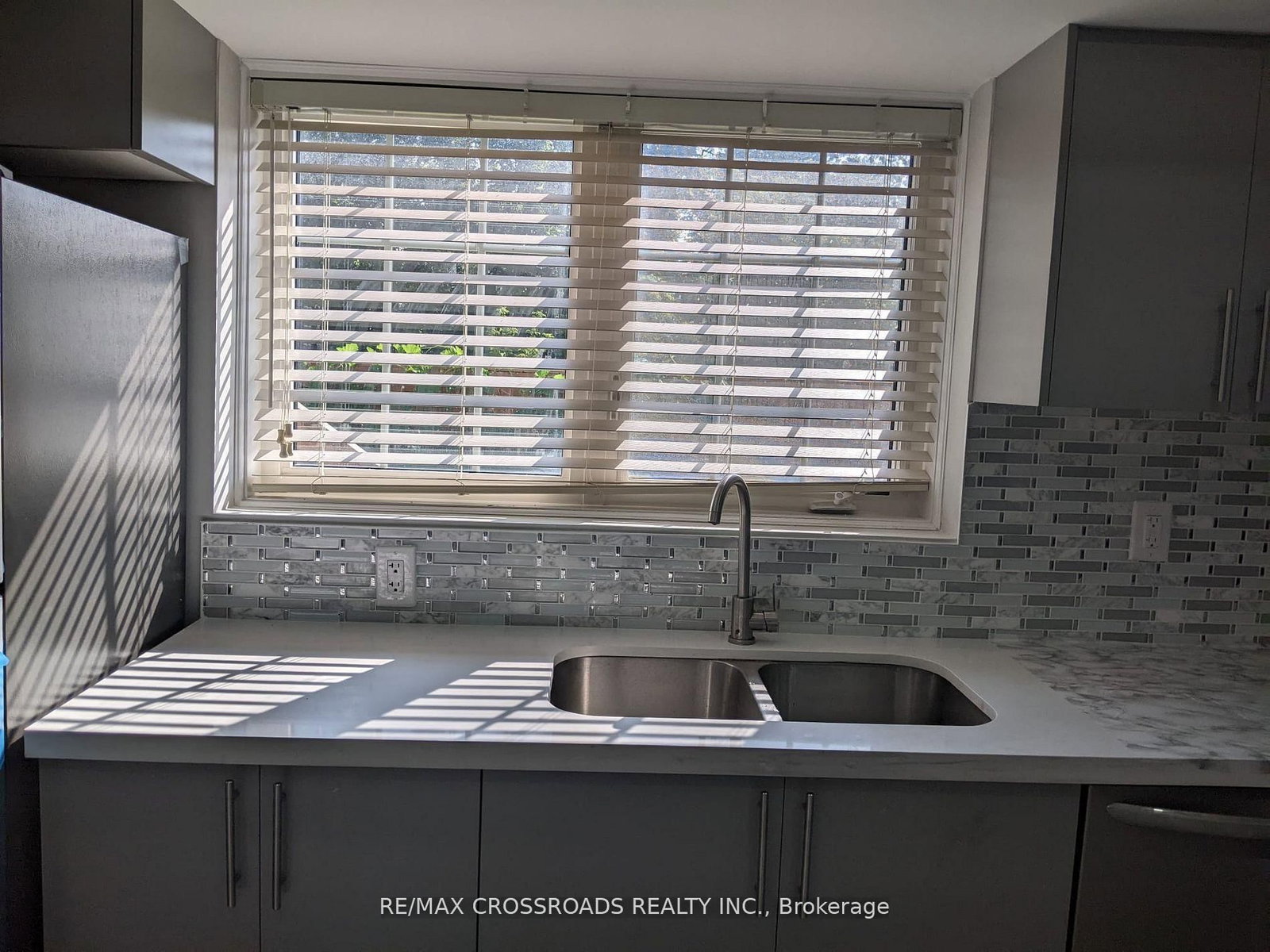 2449 Secreto Drive, Unit Basement - Photo 23