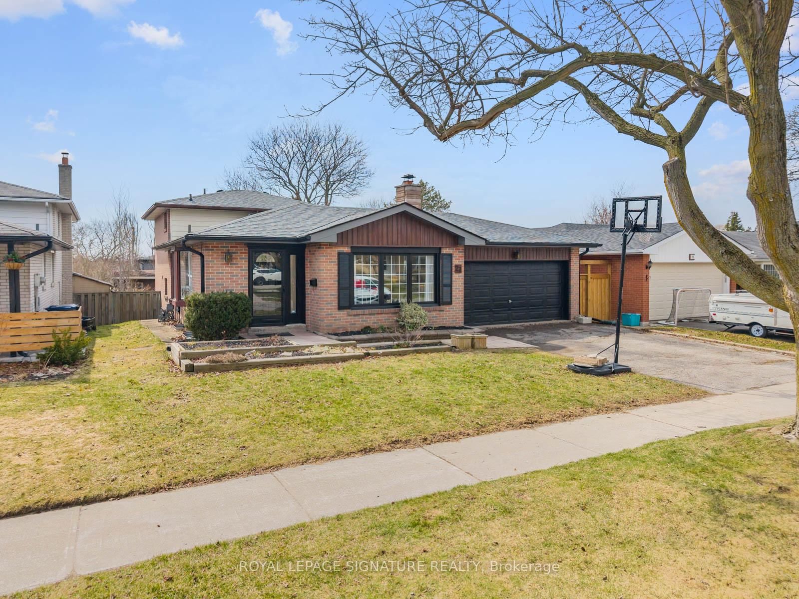 Property at 27 Mcculley