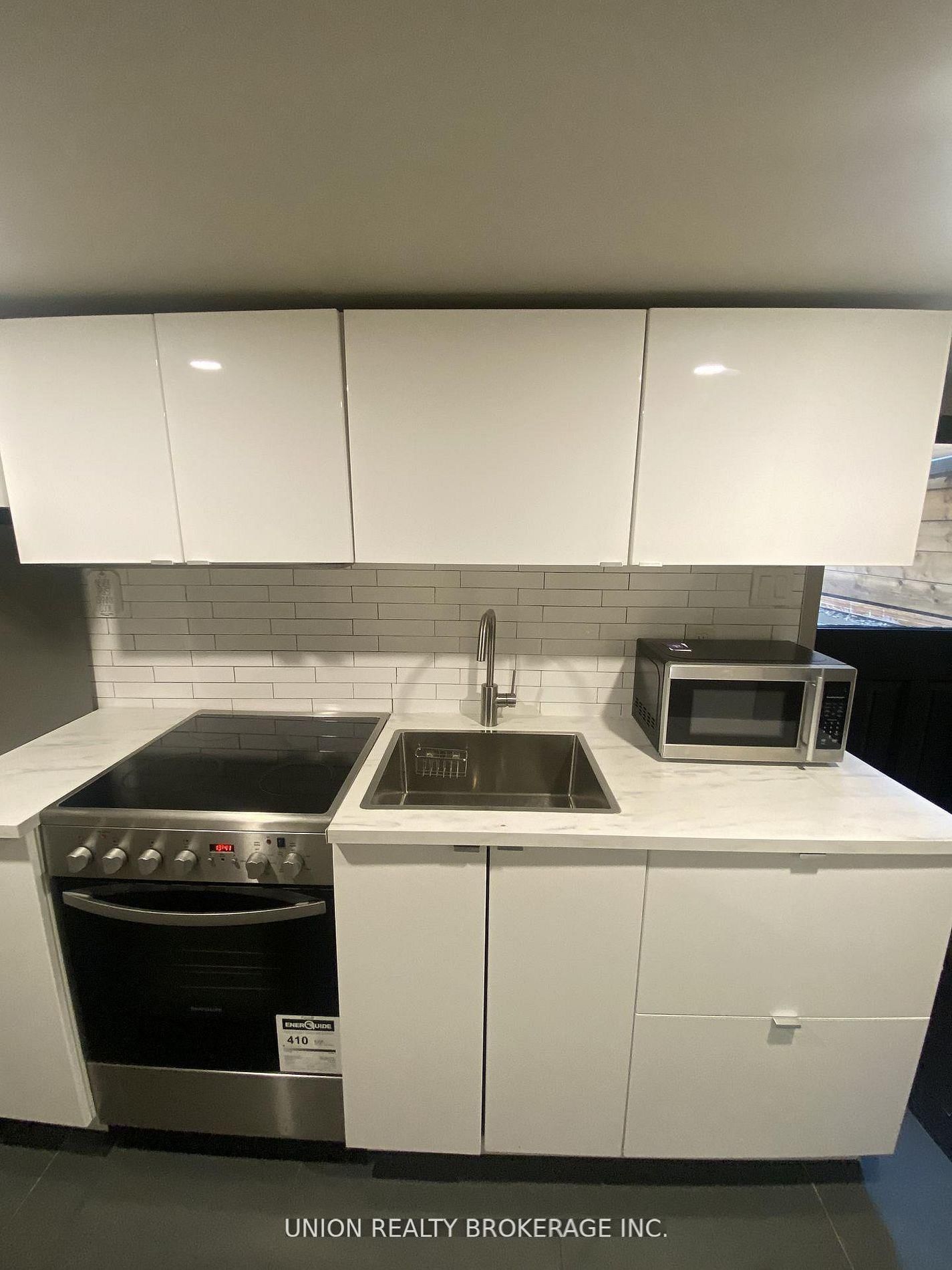 29 Gough Avenue, Unit Lower - Photo 6