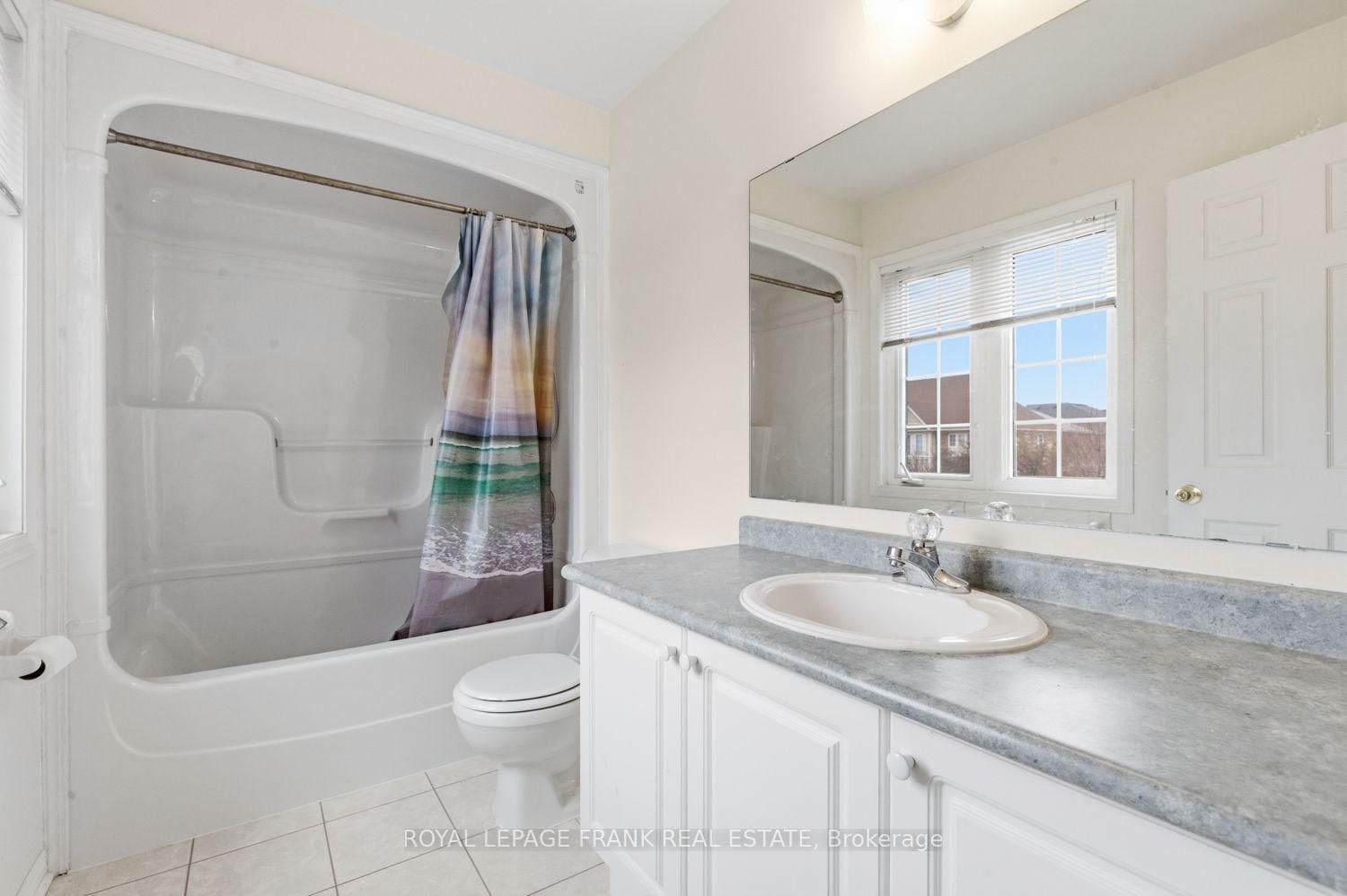 Detached House for sale at 31 Gabrielle Crescent, Whitby, Ontario, L1R 3M6 - Rolling Acres - MLS: E12982190