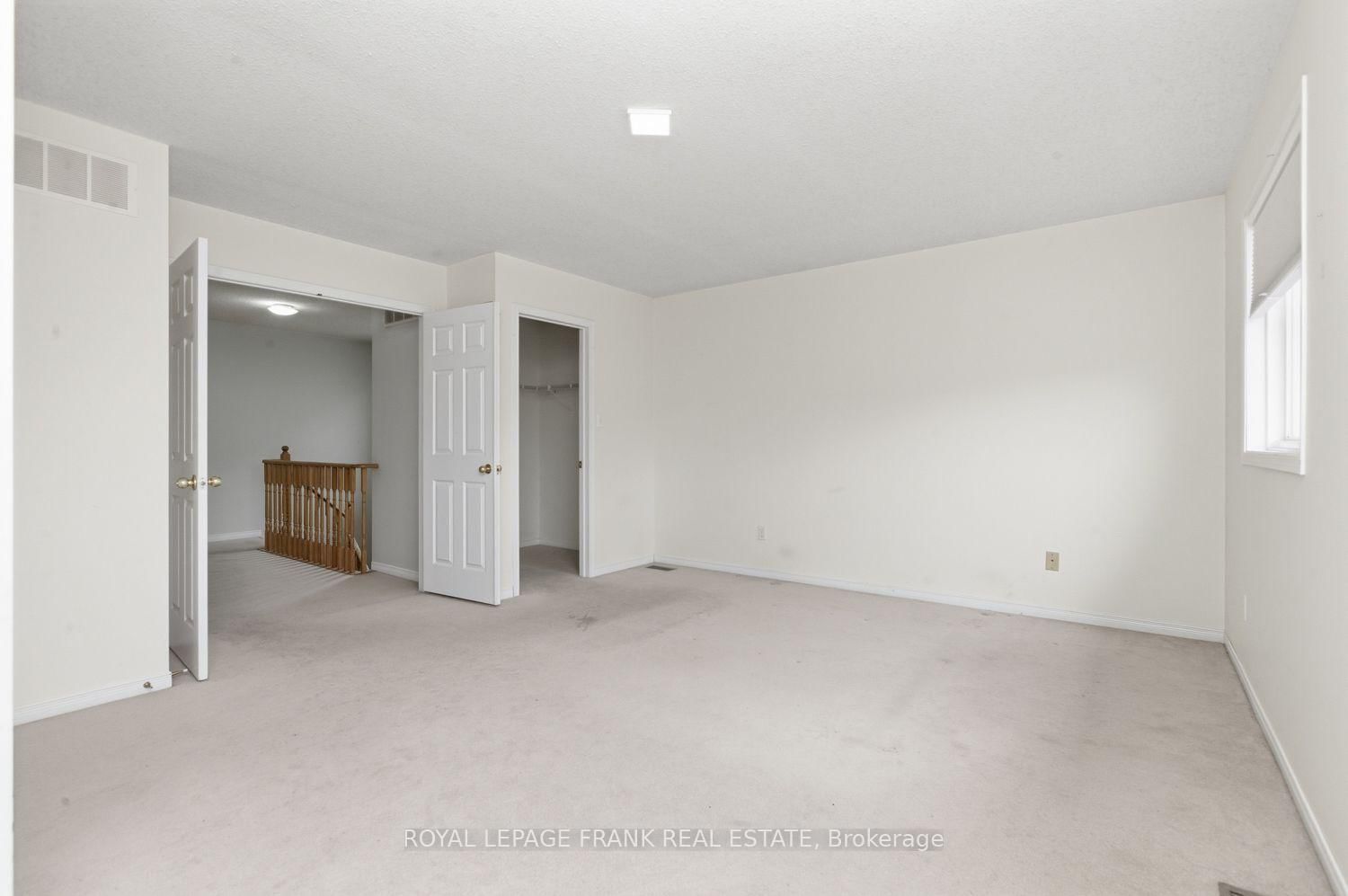 Detached House for sale at 31 Gabrielle Crescent, Whitby, Ontario, L1R 3M6 - Rolling Acres - MLS: E12982190