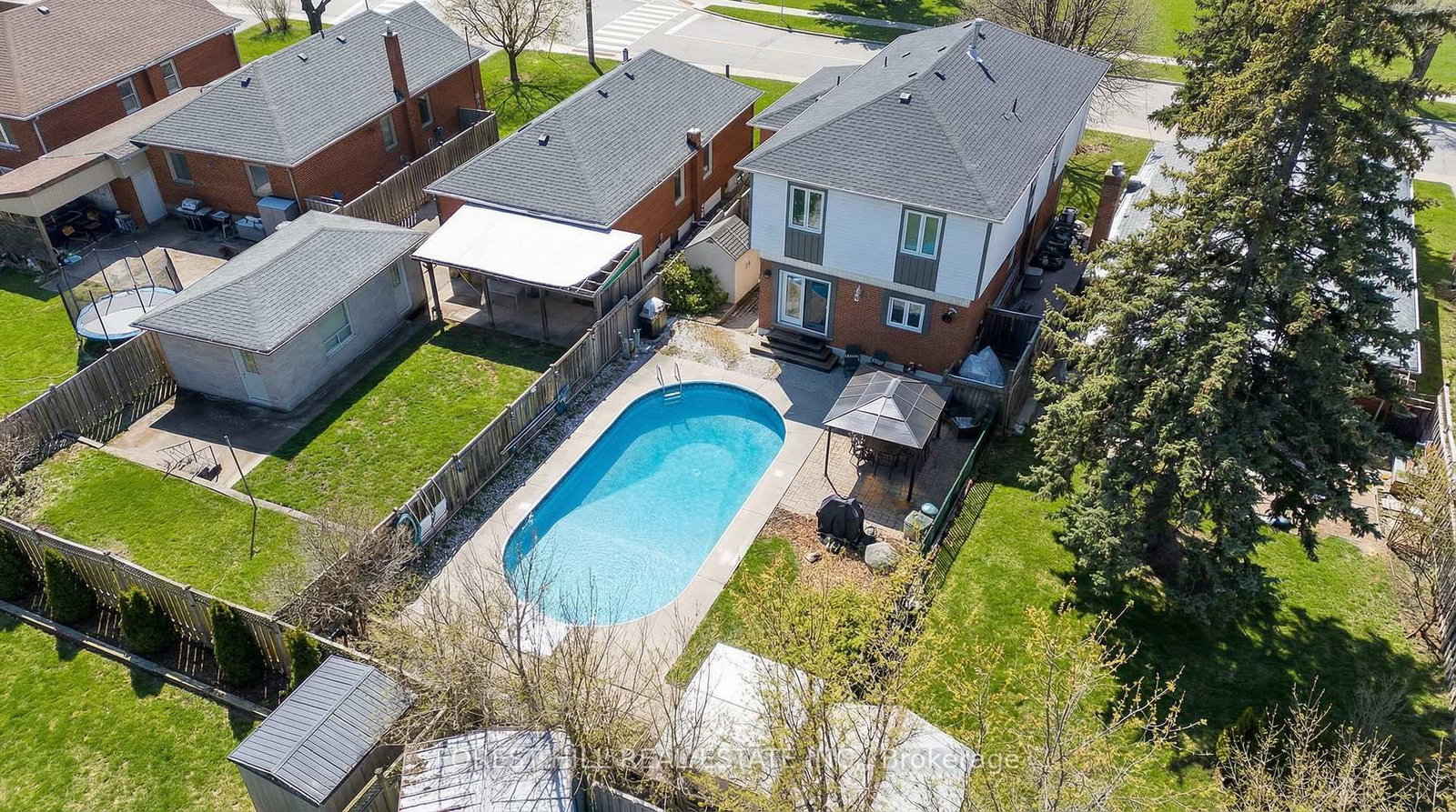 34 Edge Park Avenue - Photo 48