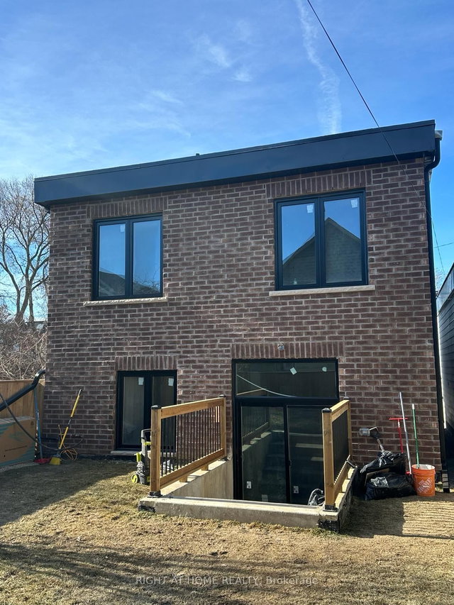 Laneway Suite - 94 Barrington Avenue