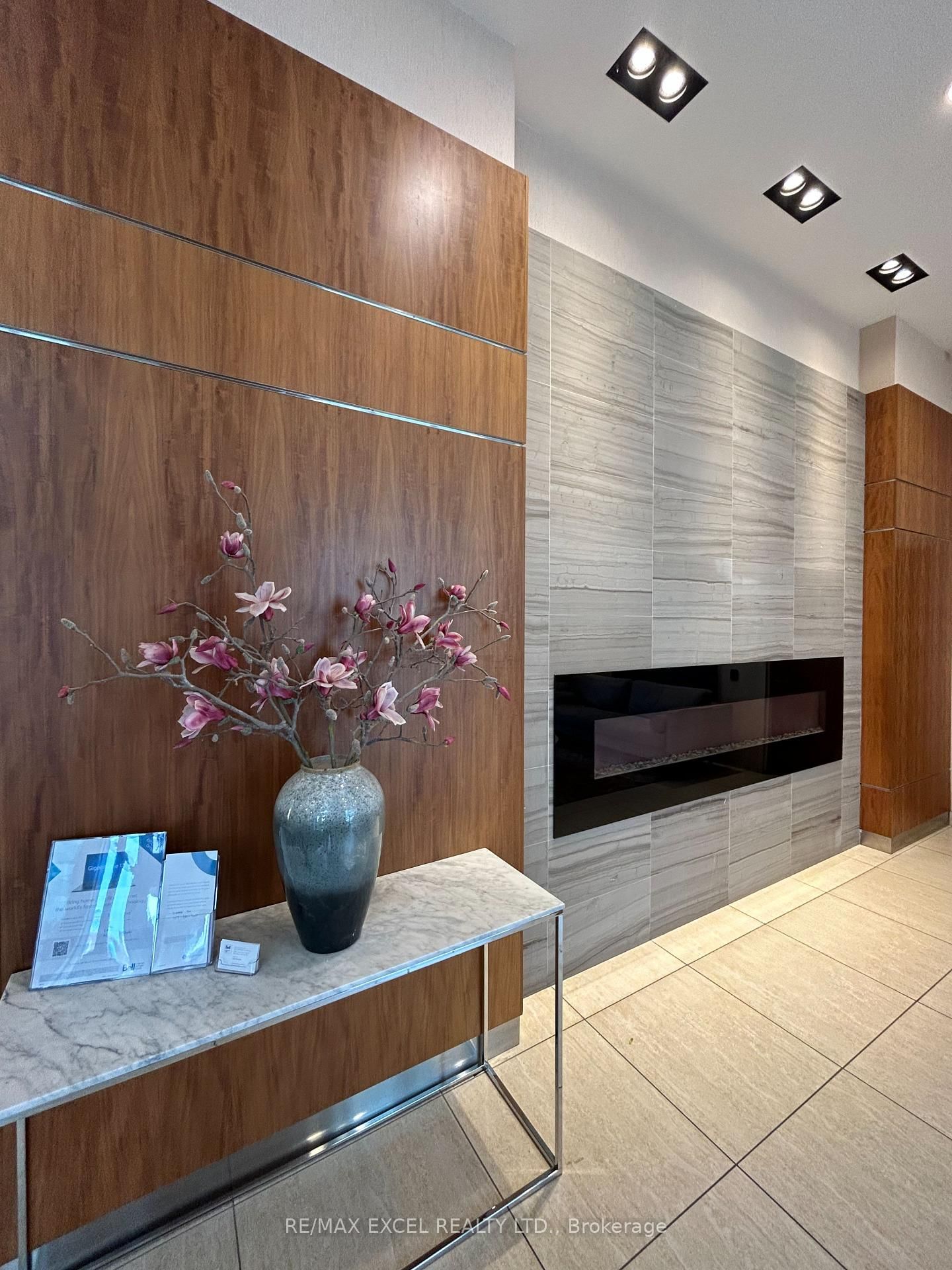 50 Town Centre Court, Unit 1009 - Photo 18