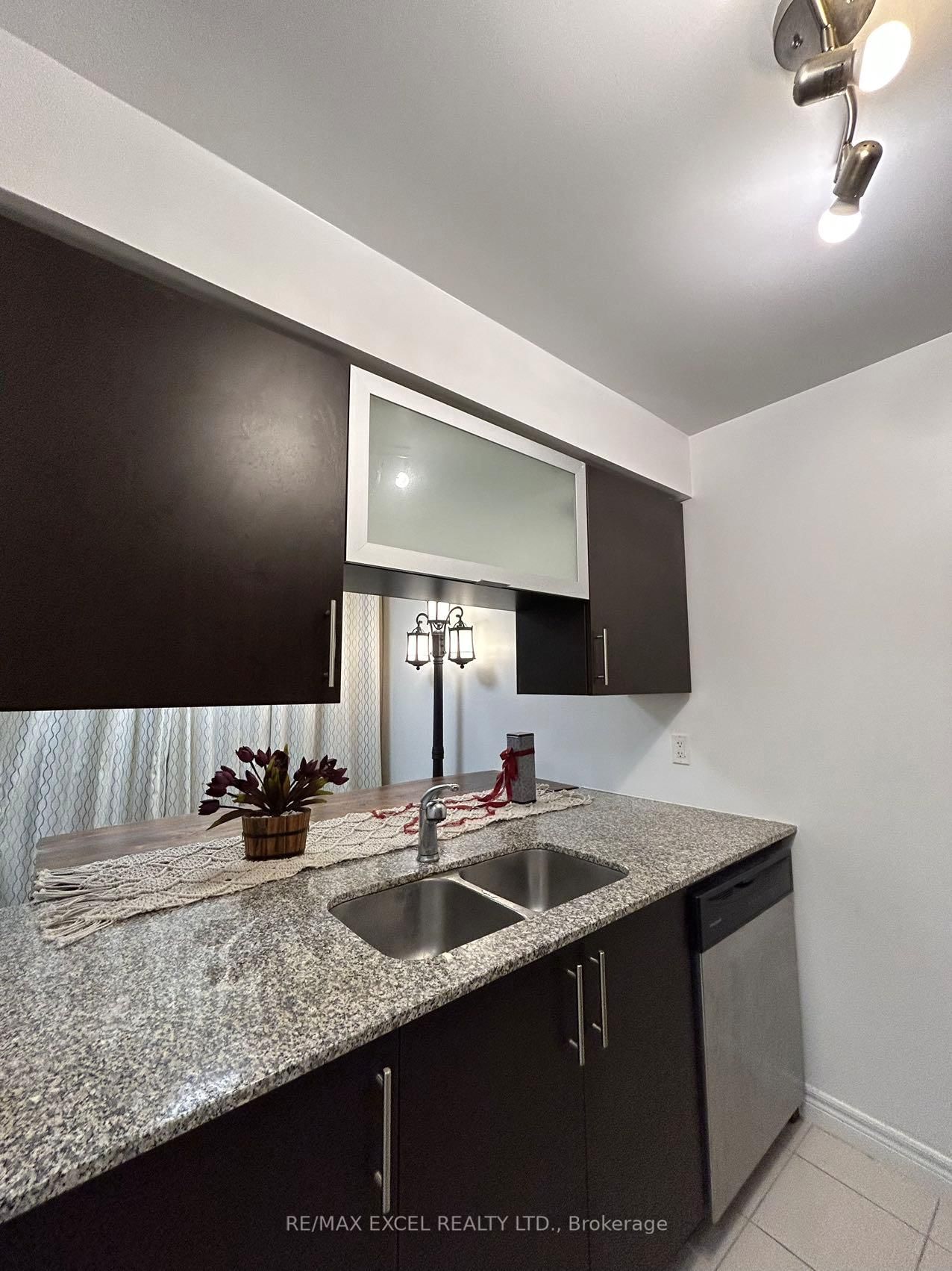 50 Town Centre Court, Unit 1009 - Photo 4