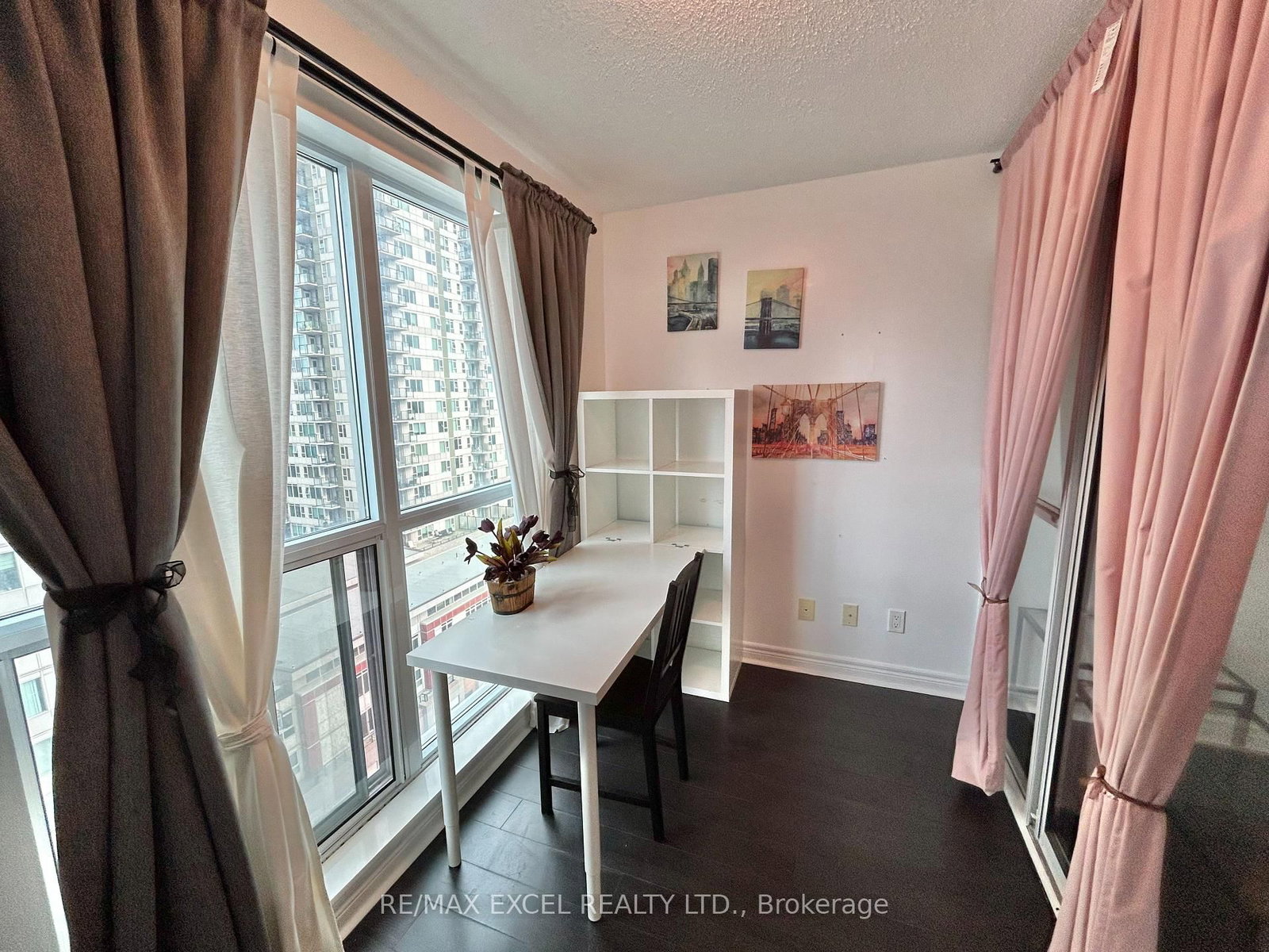 50 Town Centre Court, Unit 1009 - Photo 7