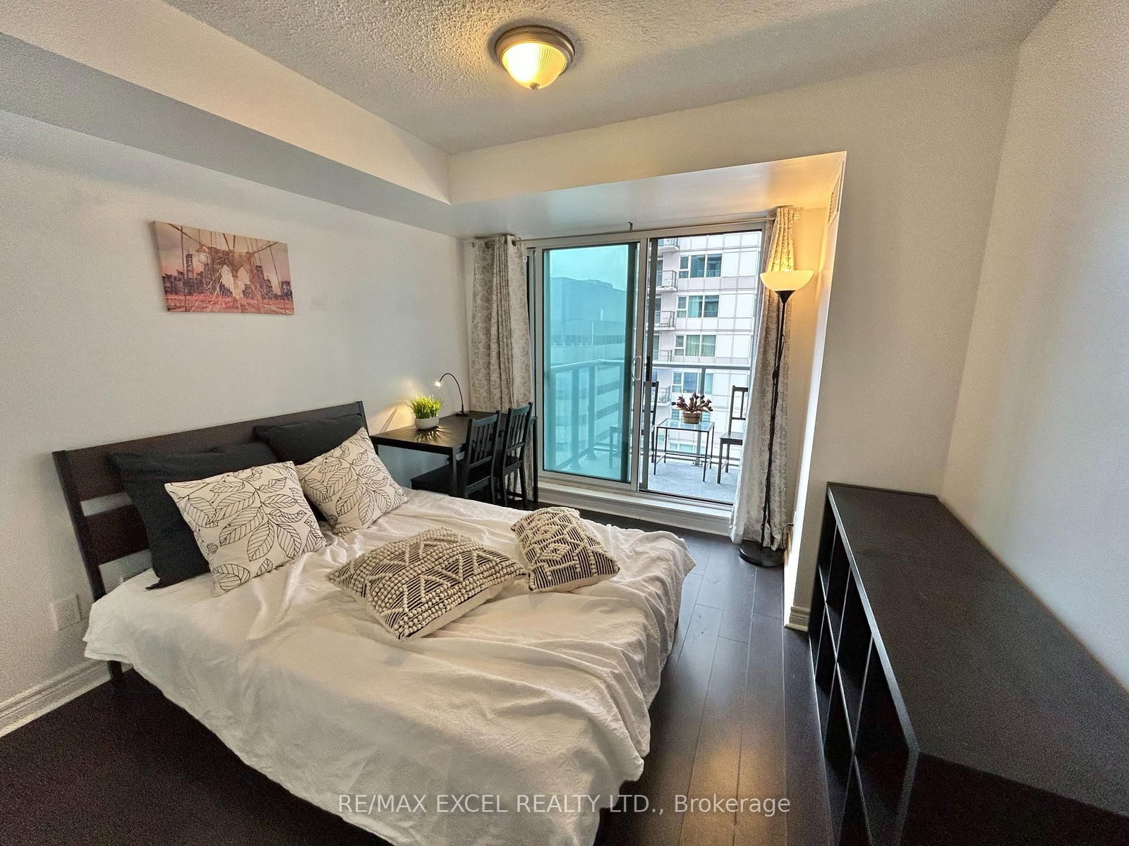 50 Town Centre Court, Unit 1009 - Photo 9