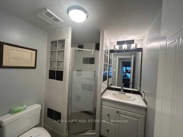 1665 Pickering Parkway, Unit 512 - Photo 17