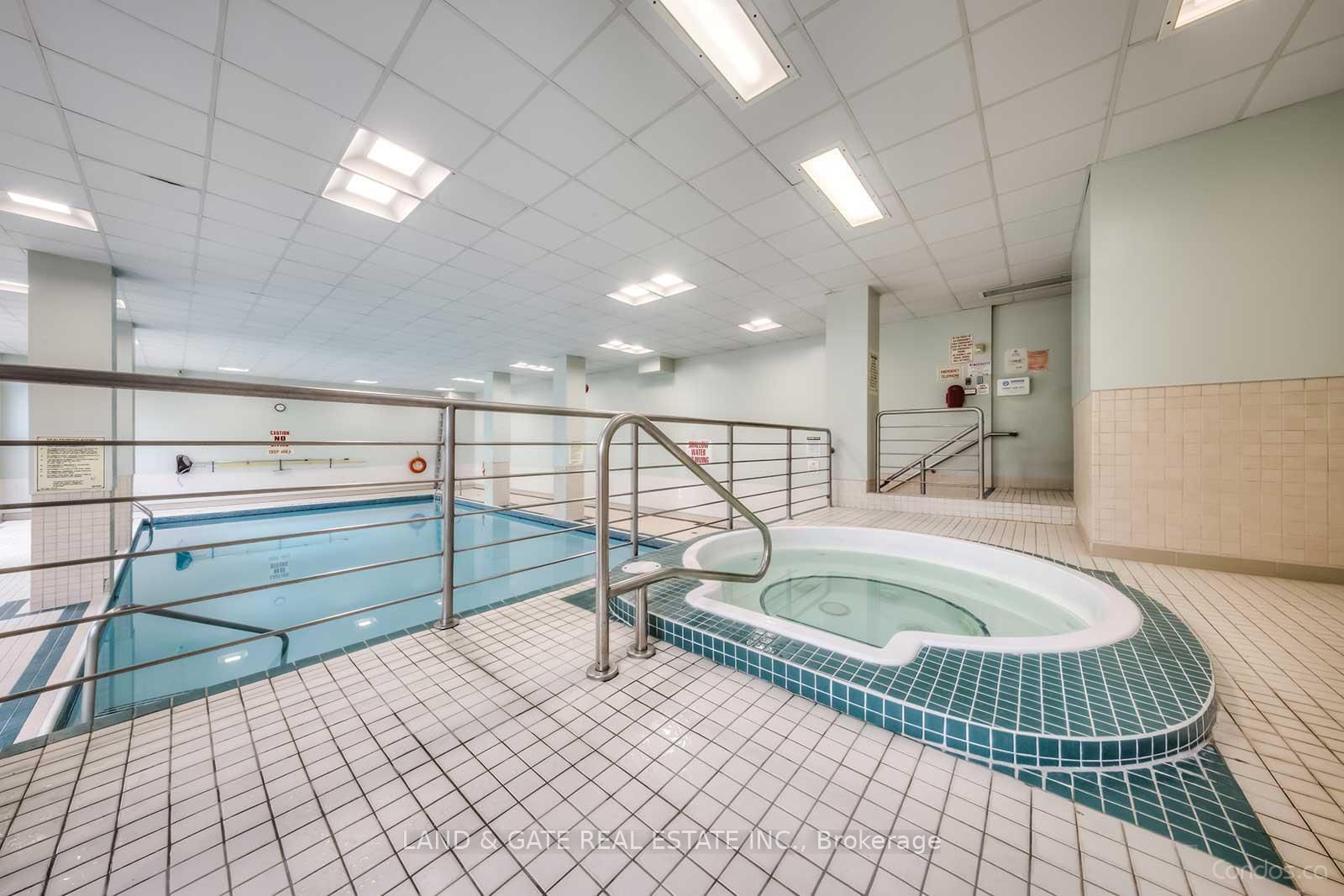 1665 Pickering Parkway, Unit 512 - Photo 33