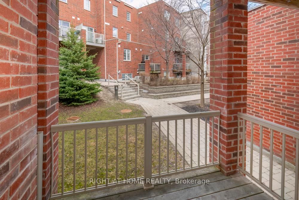 401 Beechgrove Drive, Unit 61 - Photo 16