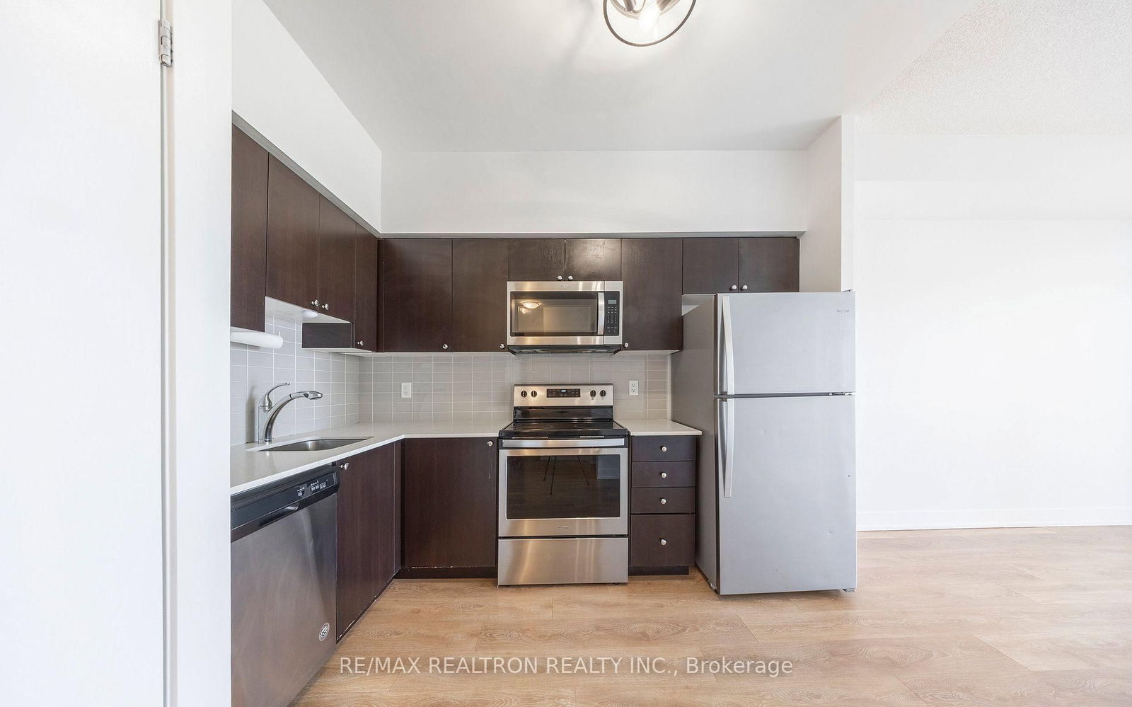 1255 Bayly Street, Unit 2201 - Photo 5