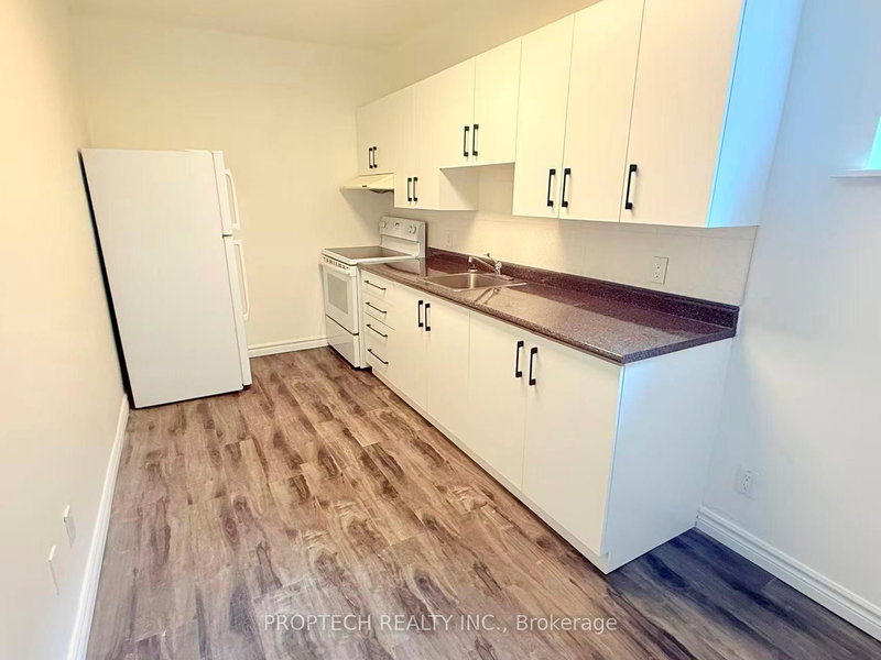 2 - 373 Broadview Ave, Toronto, M4K 2M7 | Image 2