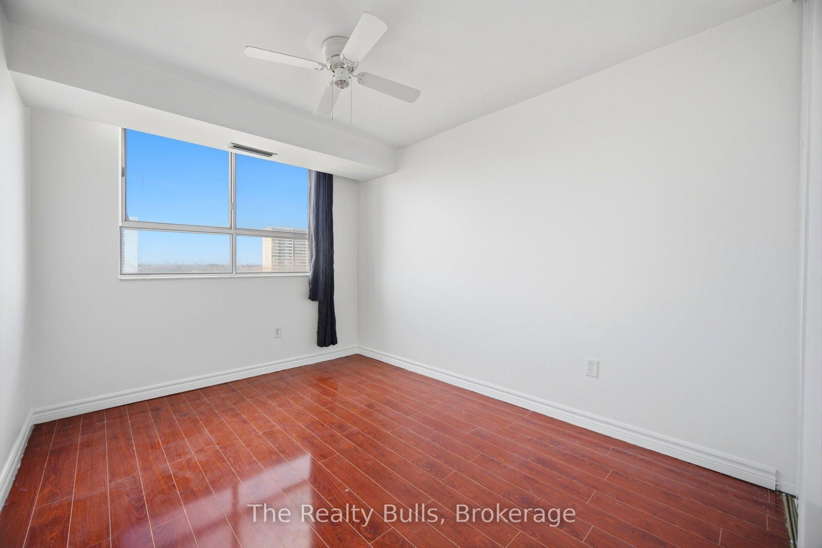 10 Stonehill Court, Unit 907 - Photo 16