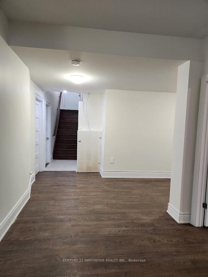 33 Scarborough Golf Club Rd, Toronto, M1M 3C6 | Image 3