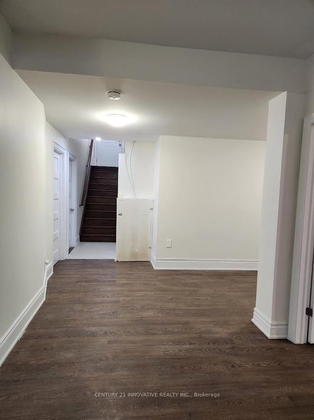 33 Scarborough Golf Club Road