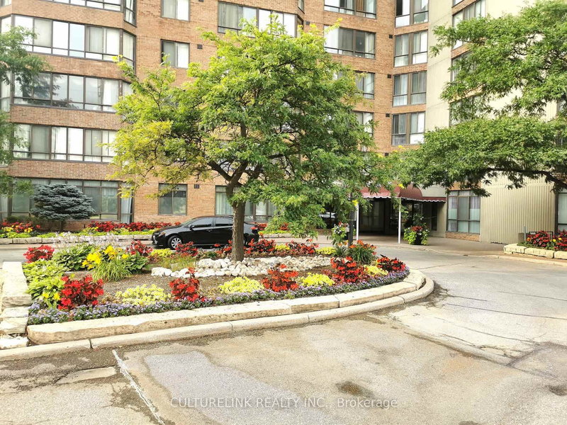 135 - 25 Bamburgh Circ, Toronto, M1W 3W2 | Image 2