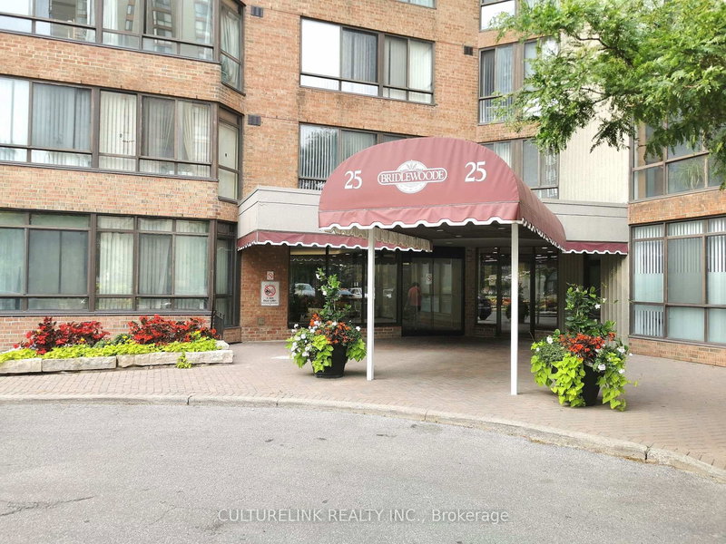 135 - 25 Bamburgh Circ, Toronto, M1W 3W2 | Image 3