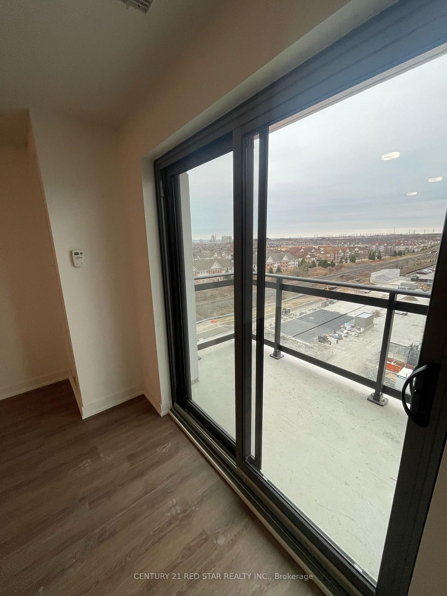 55 Clarington Boulevard, Unit 911 - Photo 5