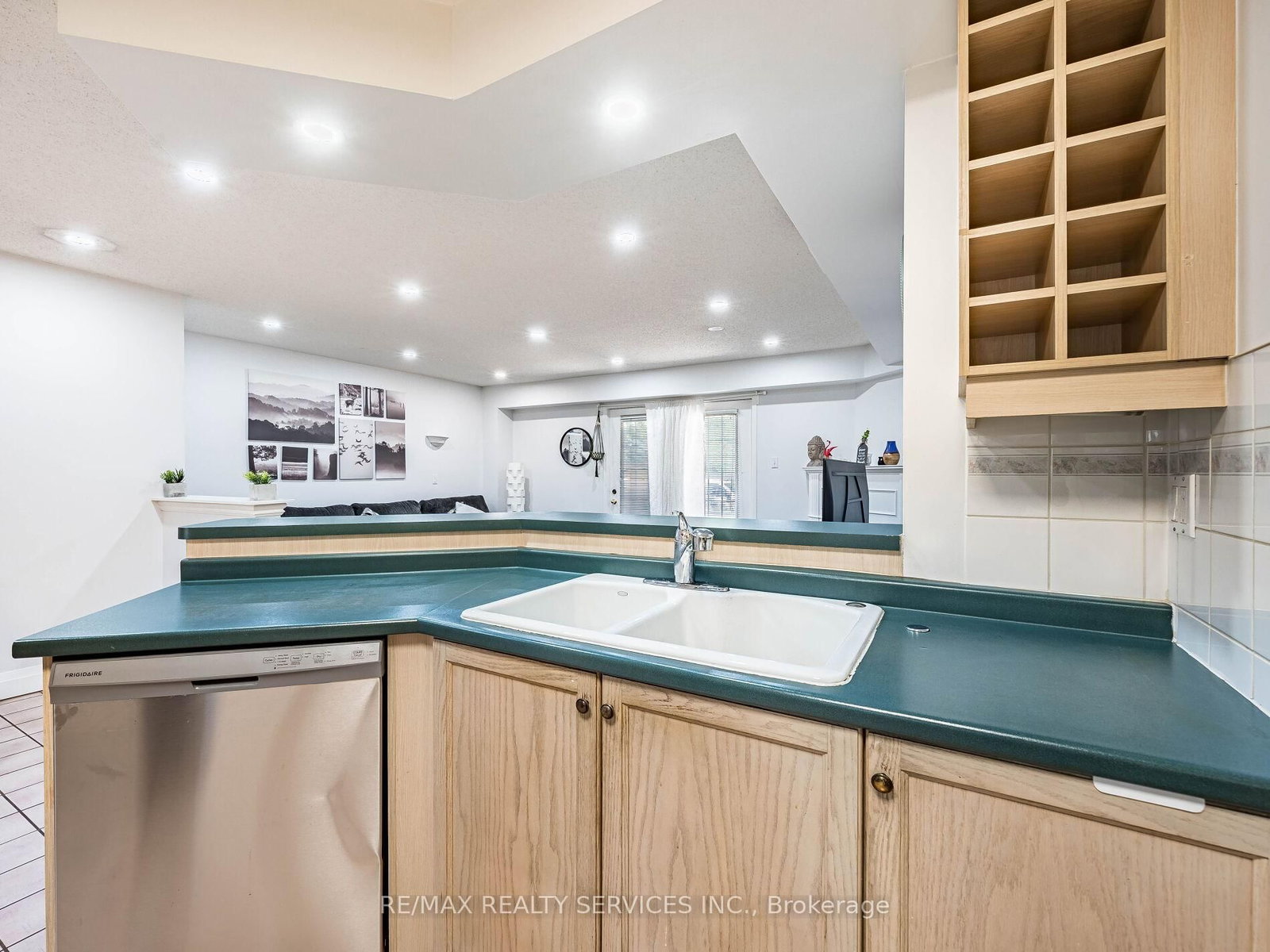 1995 Royal Road, Unit 136 - Photo 11