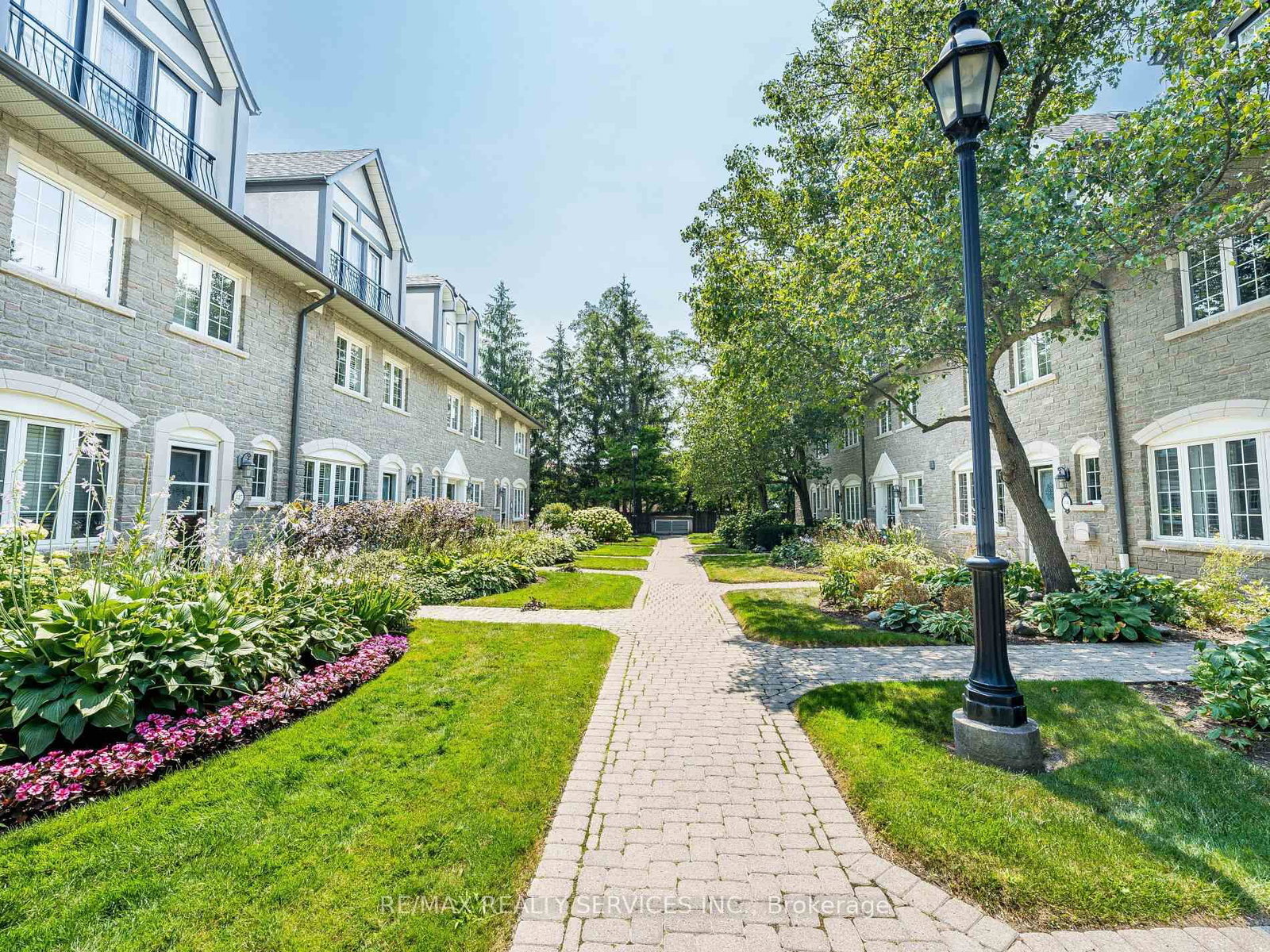 1995 Royal Road, Unit 136 - Photo 2