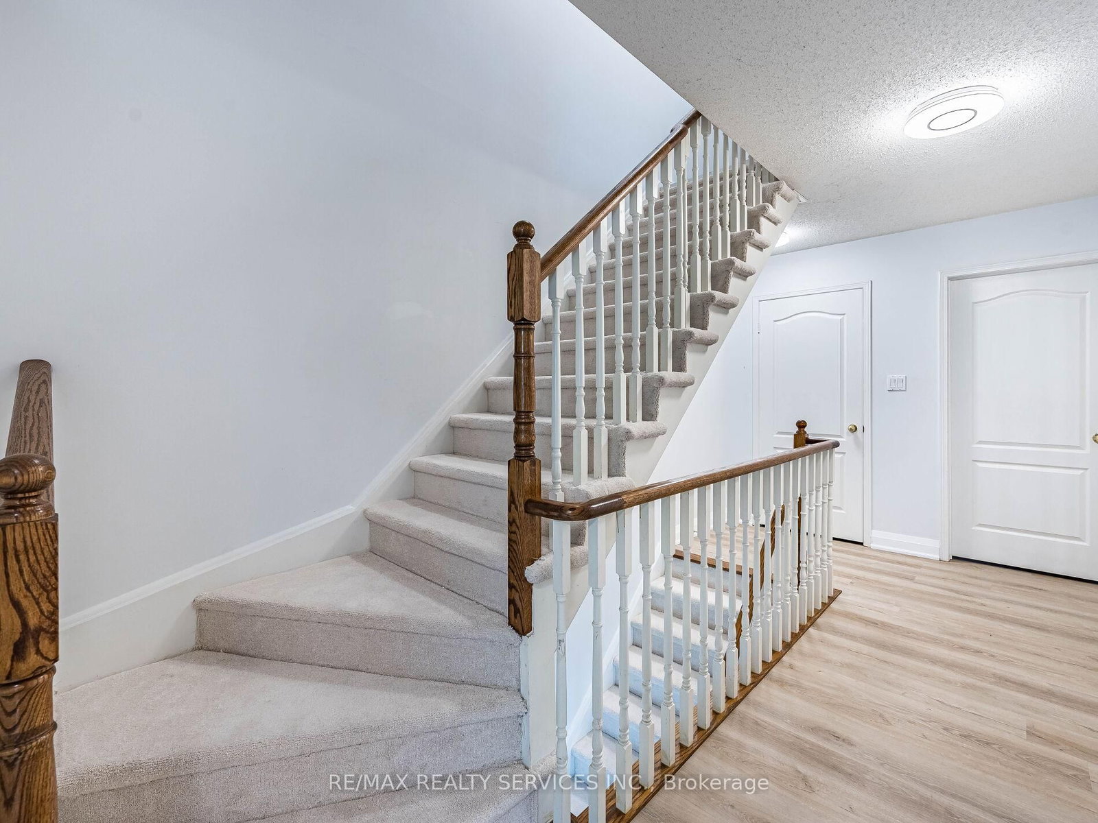 1995 Royal Road, Unit 136 - Photo 30