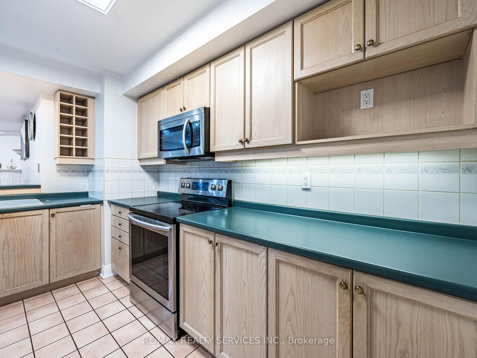 1995 Royal Road, Unit 136 - Photo 9