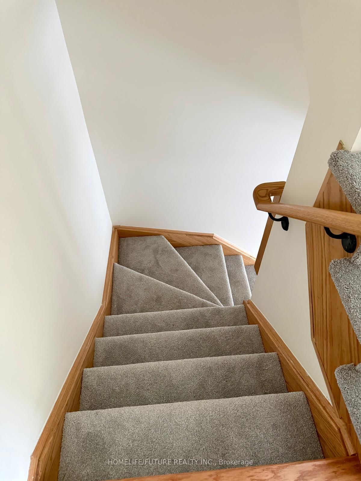 35 Priya Lane, Unit 16 - Photo 18