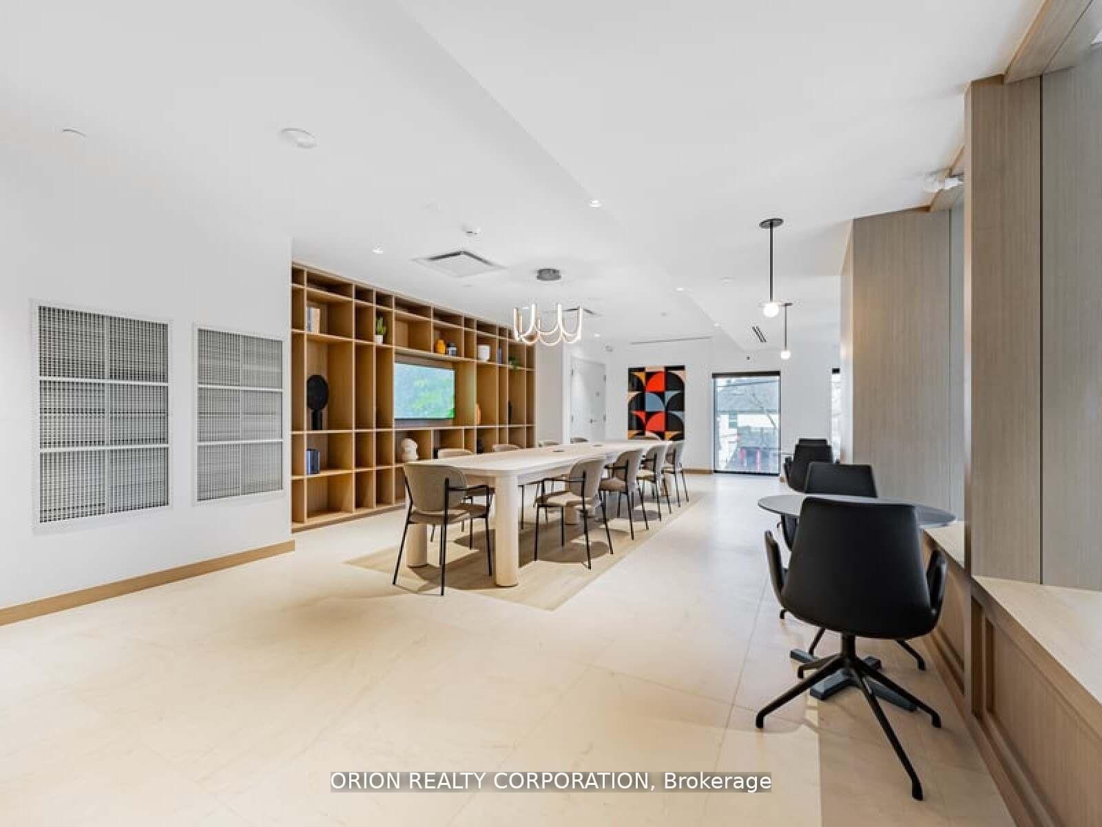 201 Brock Street S, Unit 517 - Photo 18