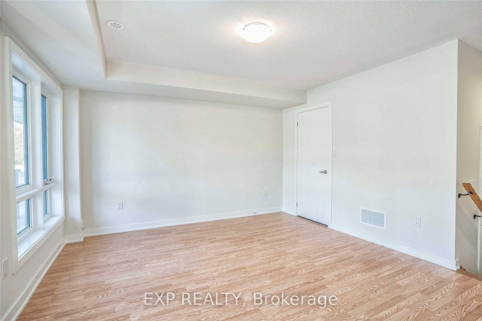 260 Townline Road N - Photo 5