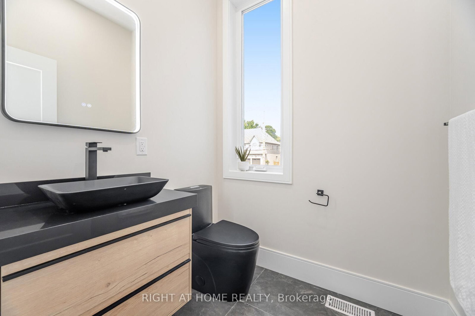 1984 Guild Road - Photo 8