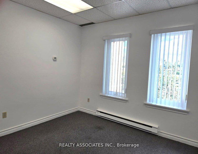 1035 Mcnicoll Ave, Toronto, M1W 3W6 | Image 2