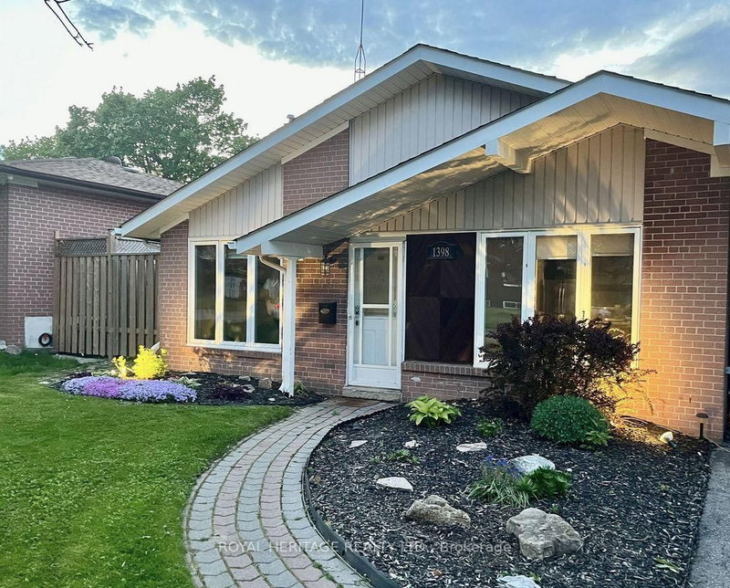 home for sale on 1398 Fordon Avenue