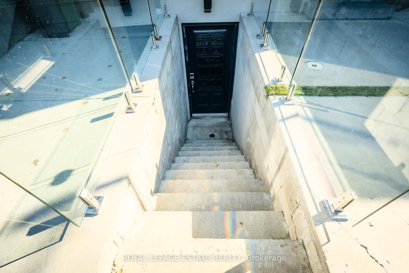 LOWER - 141 South Edgely Ave, Toronto, M1N 3L3 | Image 3