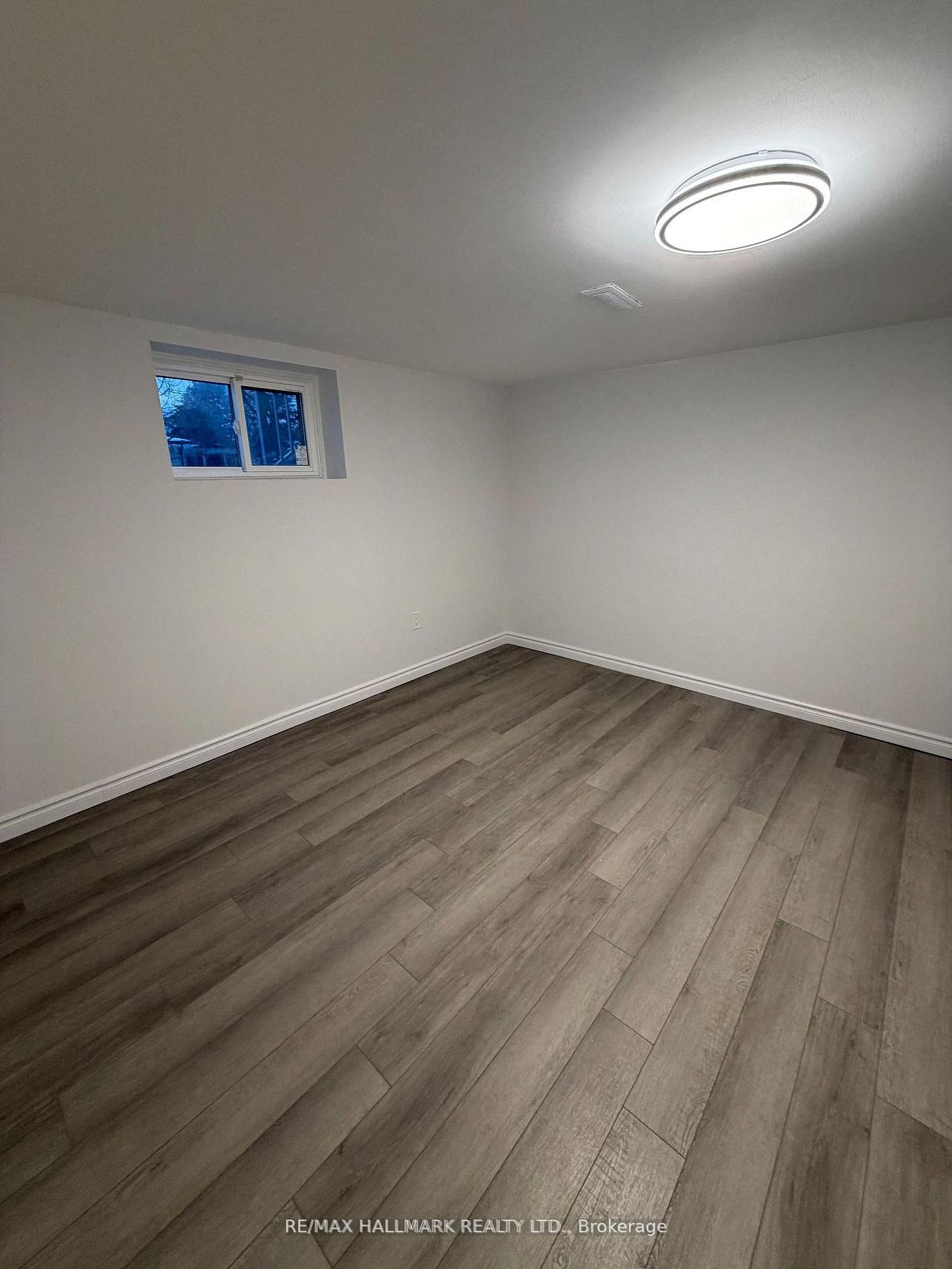 43 Commons Drive, Unit Lower - Photo 8