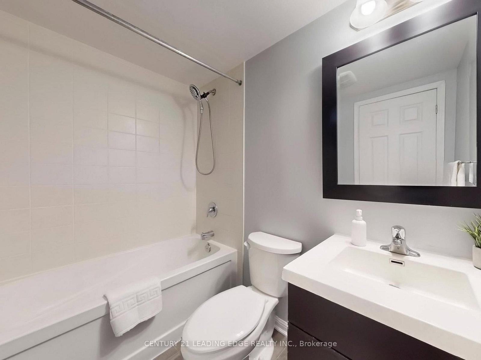 1725 Pure Springs Boulevard, Unit 106 - Photo 30