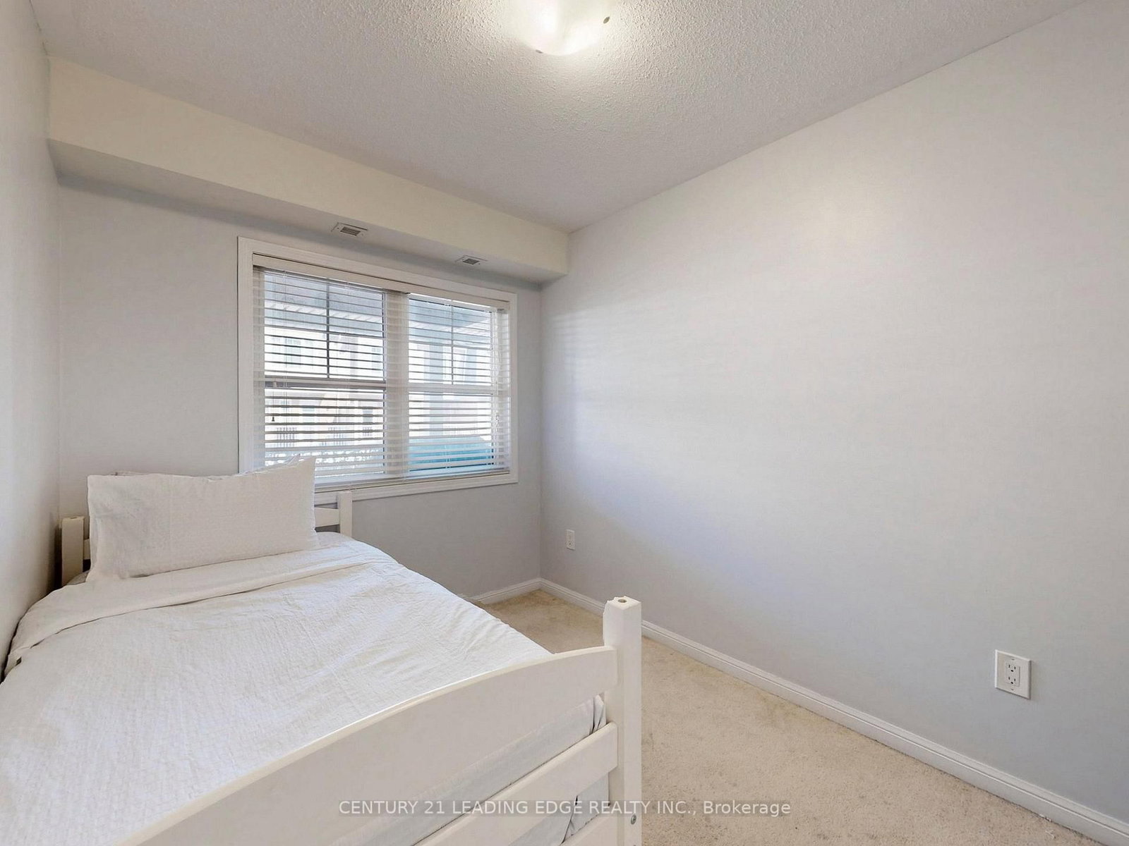 1725 Pure Springs Boulevard, Unit 106 - Photo 32