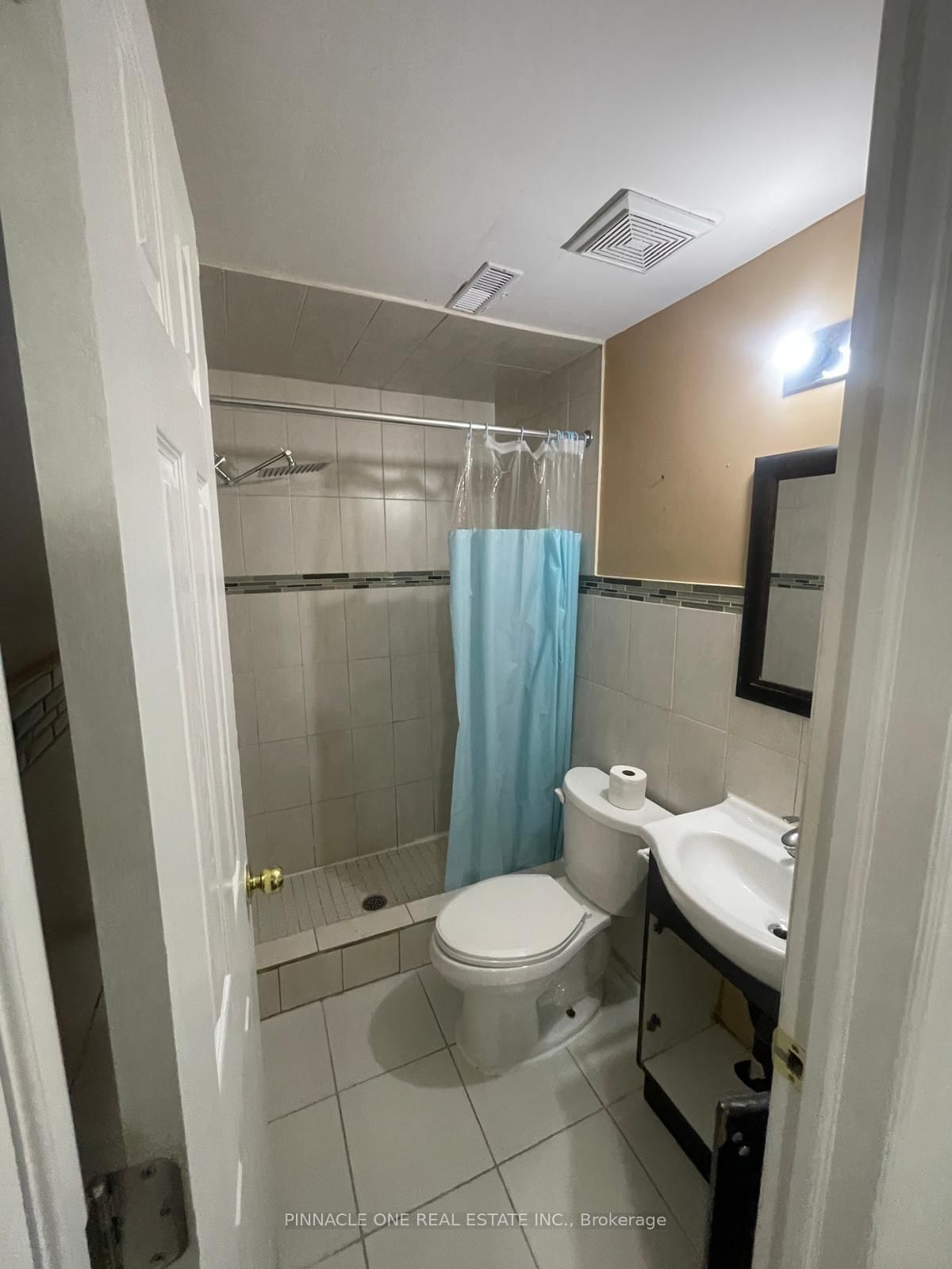 27 Greenleaf Terrace, Unit Basement - Photo 11