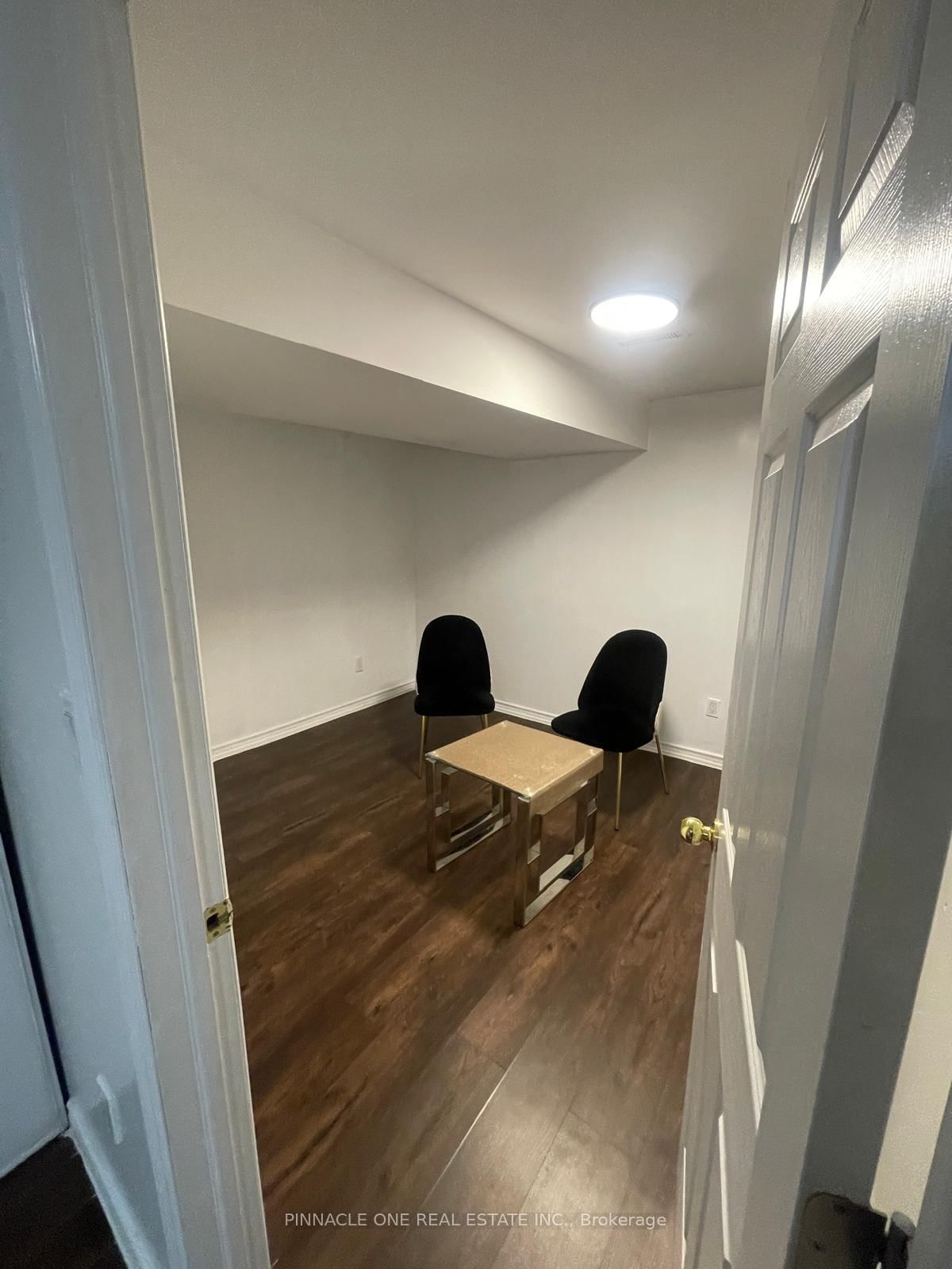 27 Greenleaf Terrace, Unit Basement - Photo 5