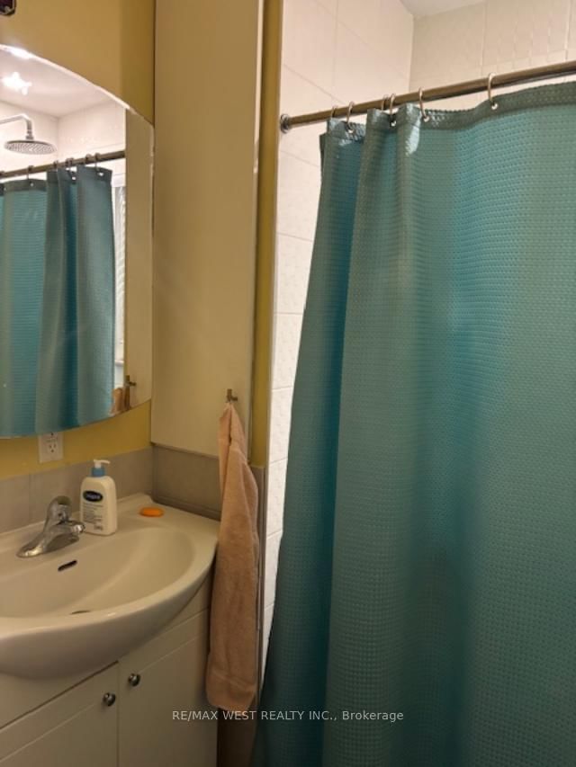 Detached House for sale at 110 Darlingside Drive, Toronto, Ontario, M1E 3P5 - West Hill - MLS: E12985388