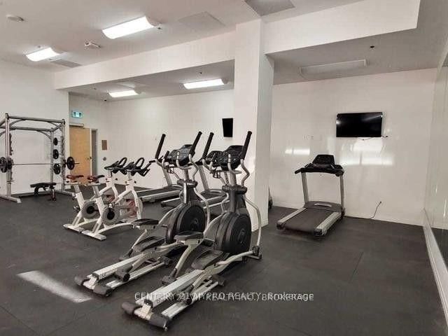 1900 Simcoe Street N, Unit 528 - Photo 8