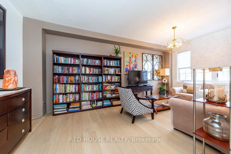 12 Naylor Lane, Ajax, L1S 7S7 | Image 3