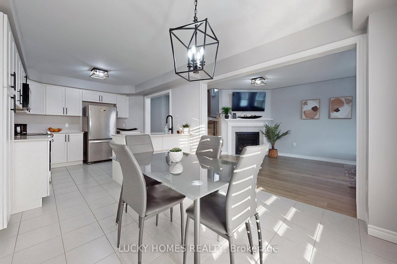 1502 Dunedin Cres, Oshawa, L1K 0T9 | Image 2