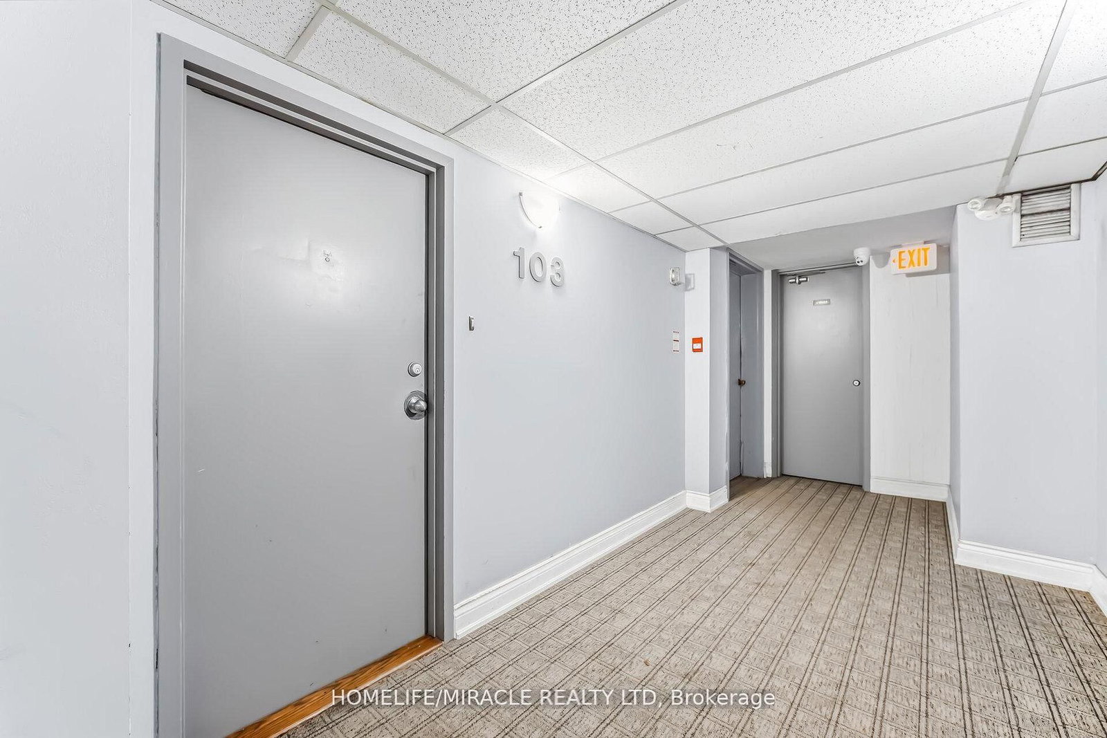 140 Ling Road, Unit 103 - Photo 3